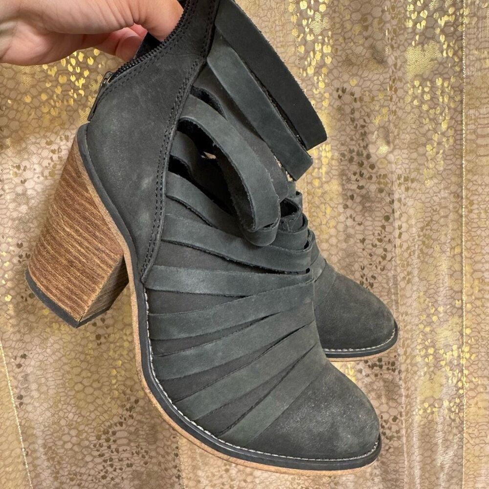 Free People Boho Hybrid Strappy Leather Women’s Ankle Bootie in Black EU37/6.5-7